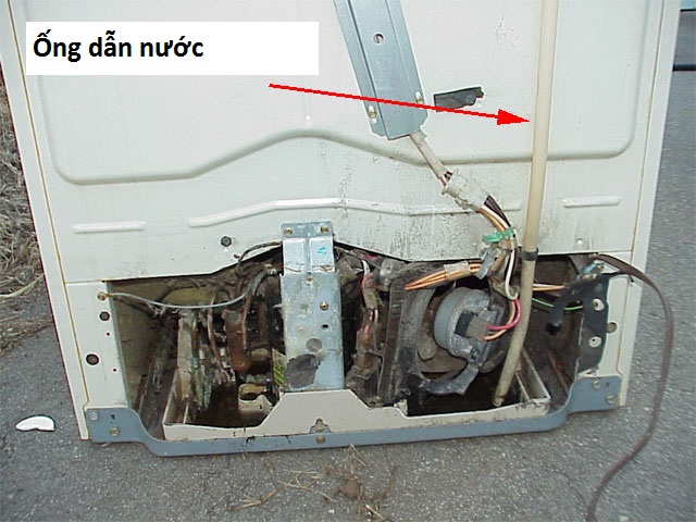 lỗ xả nước bị tắc