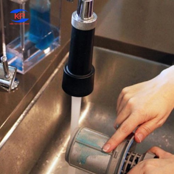 Dịch Vụ Sửa Chữa Máy Rửa Chén Nhanh Chóng Khắc Phục Lỗi Rò Rỉ Nước Và Tắc Nghẽn