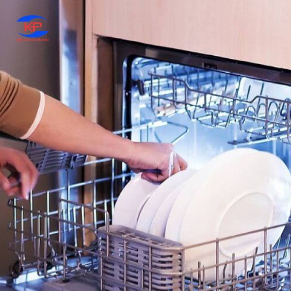 Dịch Vụ Sửa Chữa Máy Rửa Chén Nhanh Chóng Khắc Phục Lỗi Rò Rỉ Nước Và Tắc Nghẽn