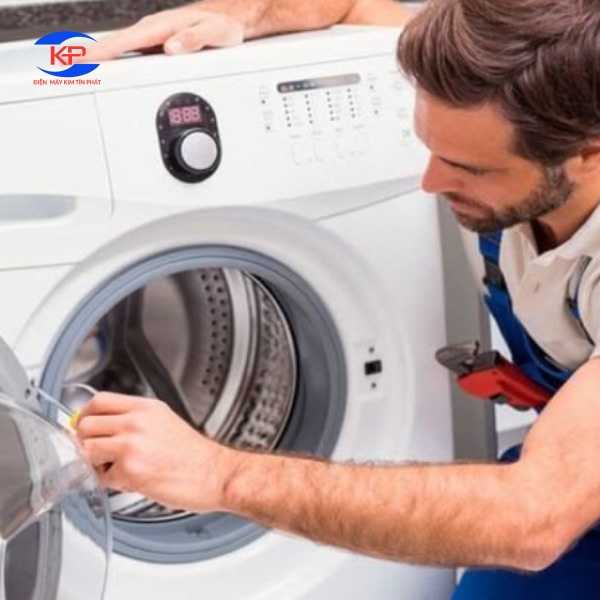 Lỗi UE Tr&ecirc;n M&aacute;y Giặt Do Mất C&acirc;n Bằng Lồng Giặt Hay Nguy&ecirc;n Nh&acirc;n Kh&aacute;c