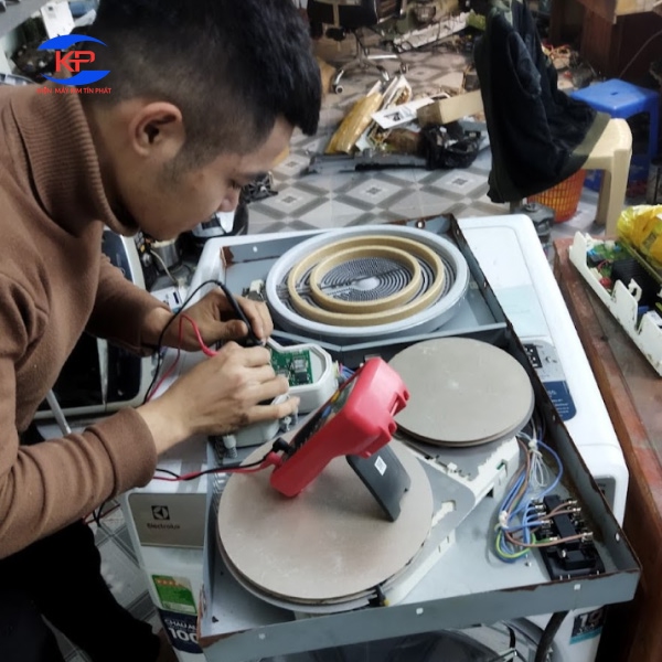 Địa Chỉ Sửa Bếp Từ Uy Tín Giải Quyết Nhanh Chóng Mọi Sự Cố Khu Vực Thủ Đức